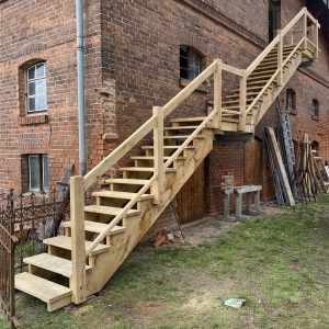 Naturstamm Zuschnitt-2